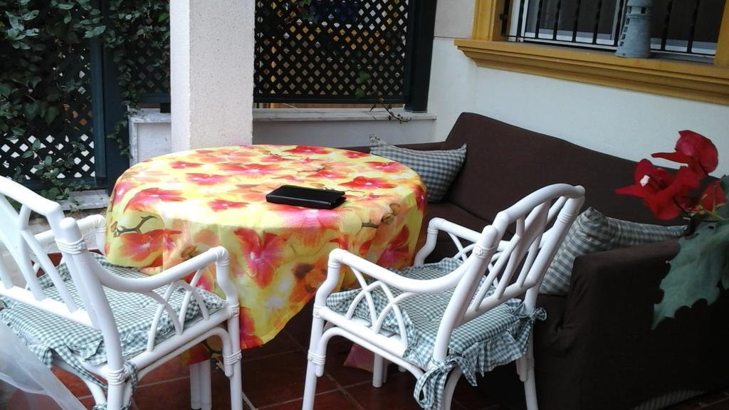 Holiday Home Torre De Pisa Torrevieja Bagian luar foto