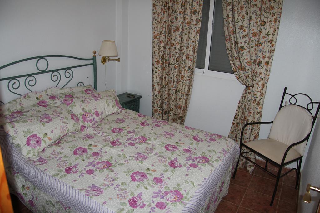 Holiday Home Torre De Pisa Torrevieja Ruang foto